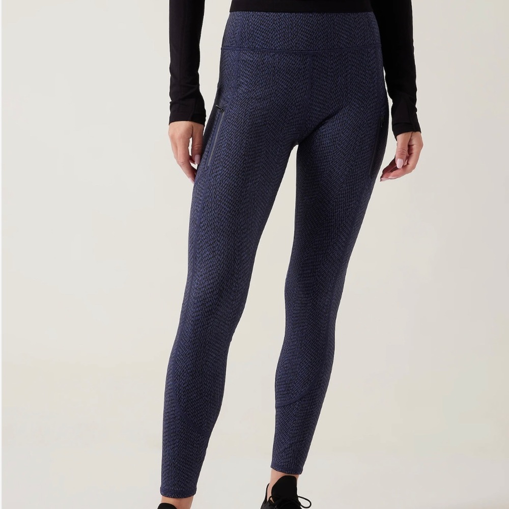 Athleta rainier textured tight